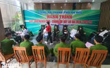 Thanh niên Công an Thủ đô không ngại mưa lạnh tiếp tục hành trình hiến máu cứu người