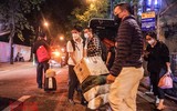 Những cảm xúc đặc biệt khó quên trong đêm khi bệnh viện Việt Đức và phố Phủ Doãn, Chân Cầm được dỡ phong tỏa