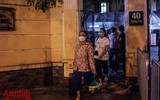 Những cảm xúc đặc biệt khó quên trong đêm khi bệnh viện Việt Đức và phố Phủ Doãn, Chân Cầm được dỡ phong tỏa