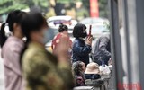 Hà Nội: Thanh niên đi cầu duyên, bái vọng ở chùa Hà trong ngày Phụ nữ Việt Nam