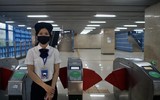 Người dân thích thú trải nghiệm đi tàu Cát Linh - Hà Đông, Bí thư Hà Nội là một trong số khách đầu tiên 