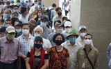 Người dân thích thú trải nghiệm đi tàu Cát Linh - Hà Đông, Bí thư Hà Nội là một trong số khách đầu tiên 