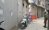 Cận cảnh điểm phong tỏa mới nhất ở phường Định Công, Hoàng Mai do có ca mắc Covid-19