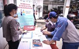 Cận cảnh điểm đo khí thải, hỗ trợ đổi xe máy cũ lấy xe mới ở Hà Nội