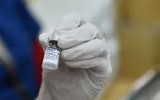 Xem học sinh lớp 12 Hà Nội phấn khởi khi được tiêm vaccine Pfizer phòng Covid-19 