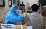 Xem học sinh lớp 12 Hà Nội phấn khởi khi được tiêm vaccine Pfizer phòng Covid-19 