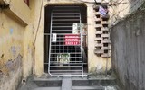 Cận cảnh khu tập thể A1 Thành Công bị phong tỏa do có ca dương tính với SARS-CoV-2