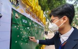 Hình ảnh mới nhất về ngày đầu tiên học sinh lớp 12 ở trung tâm Hà Nội trở lại trường