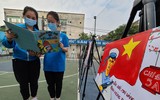 Xúc động hai vạn lá thư vượt sóng của các em học sinh gửi chú bộ đội nơi đảo xa