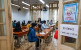Cận cảnh quy trình tiêm vaccine phòng Covid-19 mũi 2 cho học sinh Hà Nội
