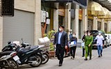 Theo chân tổ công tác 