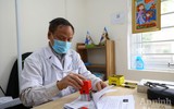 Hà Nội bắt đầu tiêm vaccine Covid-19 mũi 3 cho người dân, người cao tuổi có bệnh nền cũng được tiêm
