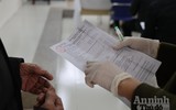Hà Nội bắt đầu tiêm vaccine Covid-19 mũi 3 cho người dân, người cao tuổi có bệnh nền cũng được tiêm