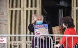 Ngày Tết theo chân những 