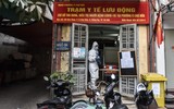 Theo chân những người mang 