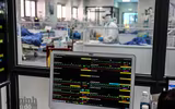 Những hình ảnh đặc biệt về nơi đang giành giật sự sống cho bệnh nhân Covid-19 nặng ở Hà Nội