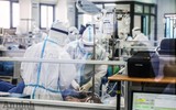 Những hình ảnh đặc biệt về nơi đang giành giật sự sống cho bệnh nhân Covid-19 nặng ở Hà Nội
