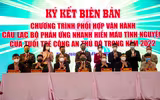 Ấn tượng hình ảnh thanh niên Công an Thủ đô rạng rỡ khi hiến máu phục vụ bệnh nhân ngày sát Tết