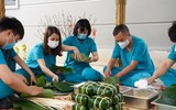 Nồi bánh chưng ấm áp của các 