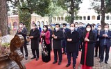 Lãnh đạo Hà Nội dâng hương tưởng nhớ các vị liệt tổ, liệt tông và Chủ tịch Hồ Chí Minh 