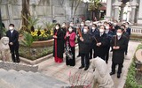 Lãnh đạo Hà Nội dâng hương tưởng nhớ các vị liệt tổ, liệt tông và Chủ tịch Hồ Chí Minh 
