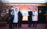 Phó Thủ tướng Vũ Đức Đam thăm trạm y tế lưu động, kiểm tra tiêm vaccine mũi 2 tại nhà ở Hà Nội