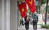 Ngắm Hà Nội đẹp lạ, tĩnh lặng nhưng đầy màu sắc hi vọng trong sớm mùng Một Tết Nhâm Dần