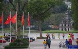 Ngắm Hà Nội đẹp lạ, tĩnh lặng nhưng đầy màu sắc hi vọng trong sớm mùng Một Tết Nhâm Dần