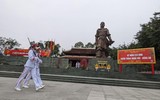 Bí thư Thành ủy Hà Nội dâng hương tưởng nhớ Hoàng đế Quang Trung nhân kỷ niệm 233 năm Chiến thắng Ngọc Hồi - Đống Đa