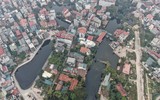 Nhìn từ flycam 2 hồ nước sắp bị san lấp ở phường Ngọc Thụy, Long Biên