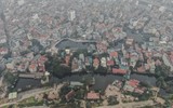Nhìn từ flycam 2 hồ nước sắp bị san lấp ở phường Ngọc Thụy, Long Biên