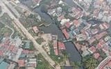 Nhìn từ flycam 2 hồ nước sắp bị san lấp ở phường Ngọc Thụy, Long Biên