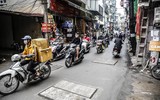 Cận cảnh 