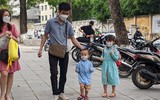 Cận cảnh trẻ mầm non Hà Nội ngày đầu tiên đến trường học trực tiếp