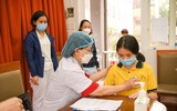 Hà Nội bắt đầu tiêm vaccine phòng Covid-19 cho học sinh lớp 1