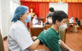 Hà Nội bắt đầu tiêm vaccine phòng Covid-19 cho học sinh lớp 1