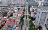Nhìn từ flycam, đường Hoàng Quốc Việt 8 làn xe cực đẹp sau xén giải phân cách
