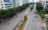 Nhìn từ flycam, đường Hoàng Quốc Việt 8 làn xe cực đẹp sau xén giải phân cách