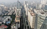 Toàn cảnh đường Lê Văn Lương - Tố Hữu với loạt cao ốc vi phạm quy hoạch