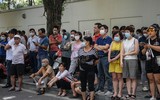Thí sinh thi lớp 10 Hà Nội phấn khởi khi hoàn thành tốt ngày thi đầu tiên