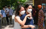 Thí sinh thi lớp 10 Hà Nội phấn khởi khi hoàn thành tốt ngày thi đầu tiên