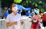 Toàn cảnh thi lớp 10 tại Hà Nội: Phó Chủ tịch UBND TP kiểm tra điểm thi và động viên thí sinh 