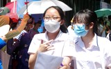 Hình ảnh ấn tượng trong buổi thi cuối vào lớp 10 ở Hà Nội