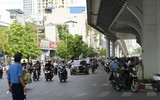 Hà Nội: Ngán ngẩm cảnh cố tình đi ngược chiều tại nút phân luồng thí điểm giảm ùn tắc ở đường Nguyễn Trãi