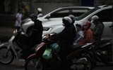 Ùn tắc kéo dài khi người dân chen chân về quê trước nghỉ lễ 2/9