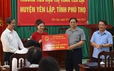 Thủ tướng Phạm Minh Chính trò chuyện với học sinh Phú Thọ trước thềm năm học mới