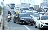 Cận cảnh ngày đầu tiên CSGT tuần tra, ghi hình xử lý vi phạm trên đường vành đai 3 trên cao