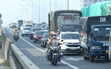 Cận cảnh ngày đầu tiên CSGT tuần tra, ghi hình xử lý vi phạm trên đường vành đai 3 trên cao