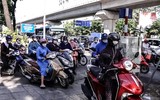 Toàn cảnh 1 tháng thí điểm phân làn xe máy ở đường Nguyễn Trãi: Giao thông chưa hết lộn xộn