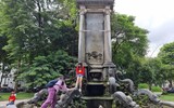 Cận cảnh vườn hoa với đài phun nước đặc biệt lâu đời nhất Thủ đô sắp được khoác 